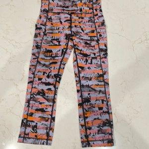 Lululemon multi color Capri leggings